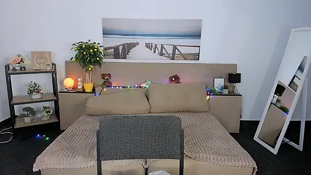 Erica  Alta online show from January 16, 2025, 4:07 am