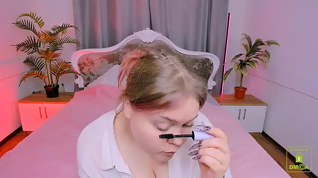 Erica  Alta online show from November 15, 2025, 6:22 am