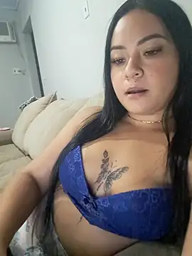Snapshot of Novinhabonequinha3 chatting on February 4, 2025, 10:34 pm Novinhabonequinha3 online show from February 4, 2025, 10:34 pm