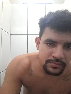 mamauara092 online show from November 5, 2025, 6:52 pm