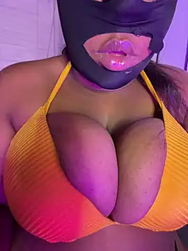 Lilymoonshow online show from March 17, 2026, 12:48 am