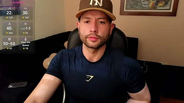 Snapshot of hairyncuteass chatting on February 6, 2026, 2:42 pm hairyncuteass online show from February 6, 2026, 2:42 pm