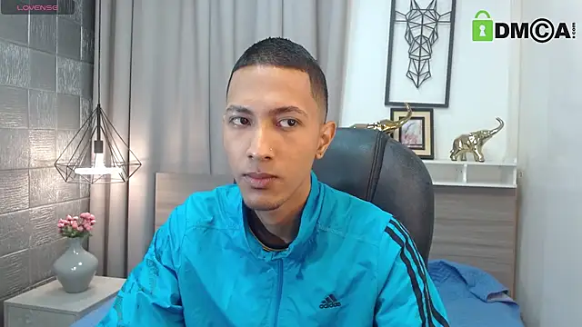 HarolddXL online show from April 15, 2026, 1:18 pm