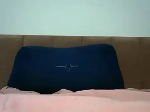 Snapshot of CarolzinhaTC@xh chatting on November 16, 2025, 5:13 am CarolzinhaTCxh online show from November 16, 2025, 5:13 am