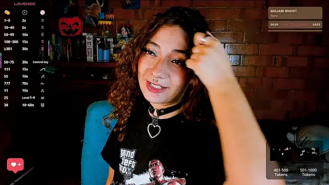 Annycolin  online show from November 5, 2025, 4:45 am