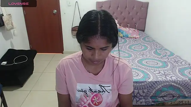 july-feria online show from January 23, 2025, 9:29 pm