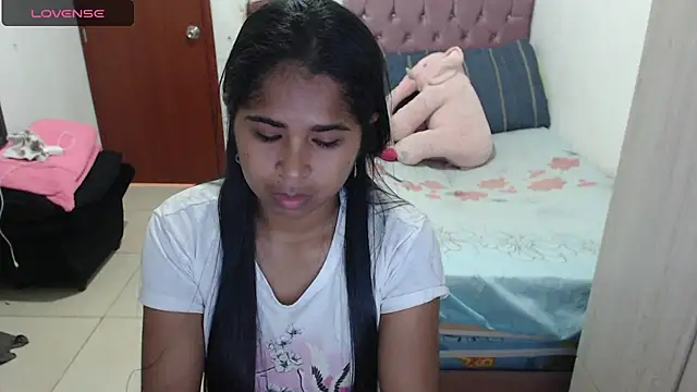 july-feria online show from September 19, 2025, 5:24 pm