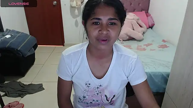 july-feria online show from October 16, 2025, 5:25 pm