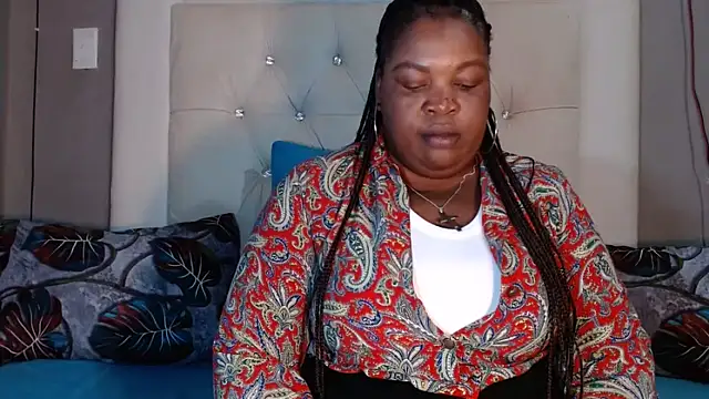 omalicha98 online show from March 16, 2026, 7:23 am