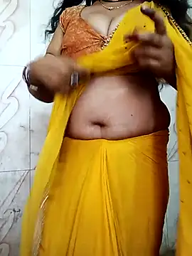 Snapshot of Haseena_Baby chatting on May 1, 2026, 2:27 am Haseena Baby online show from May 1, 2026, 2:27 am