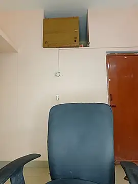 Snapshot of Babbyy_doll chatting on October 10, 2025, 8:46 am Babbyy doll online show from October 10, 2025, 8:46 am