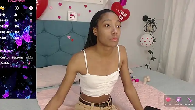 esmeralda-bk online show from February 19, 2025, 2:12 pm