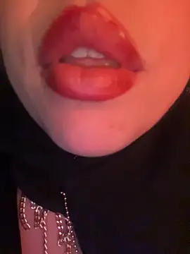 zahra Jalid online show from May 15, 2026, 11:34 pm