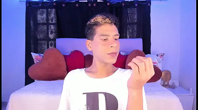 Ethan Boyy online show from February 20, 2025, 7:19 pm