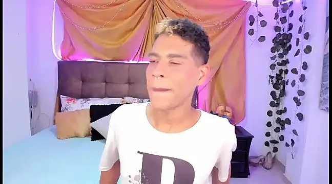 Ethan Boyy online show from March 3, 2025, 11:14 pm