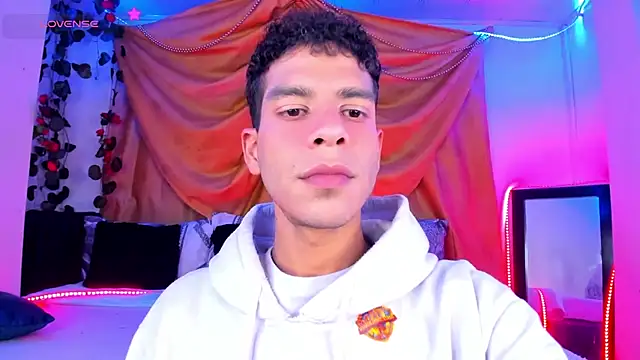 Ethan Boyy online show from January 7, 2026, 12:57 am