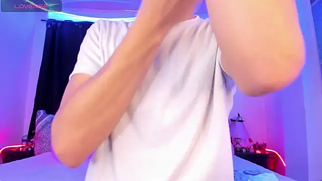 Ethan Boyy online show from March 24, 2026, 8:58 pm