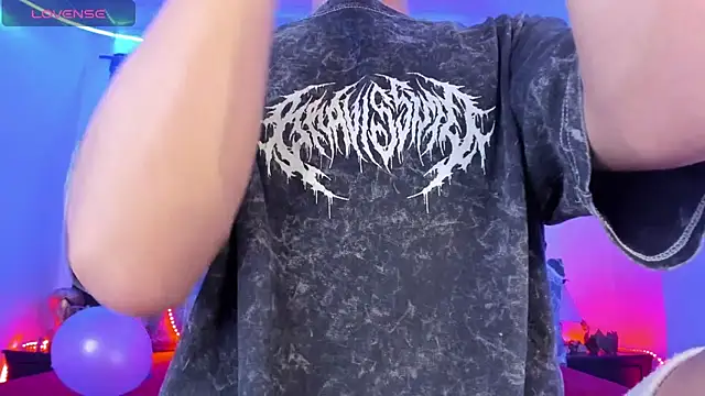 Ethan Boyy online show from April 7, 2026, 4:51 pm