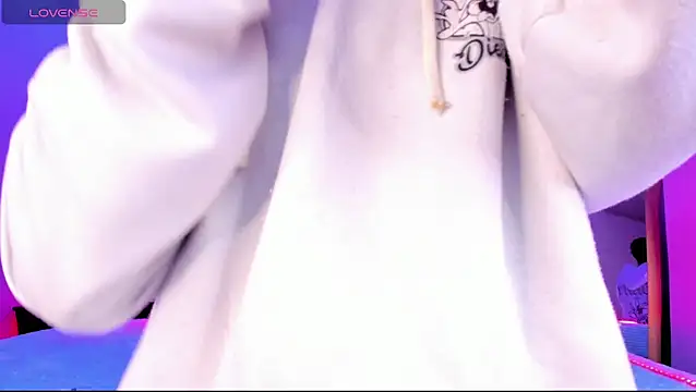 Ethan Boyy online show from May 23, 2026, 5:28 pm