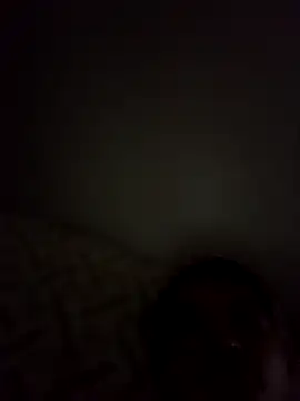 Snapshot of Frdrereeee chatting on December 23, 2025, 10:46 am Frdrereeee online show from December 23, 2025, 10:46 am