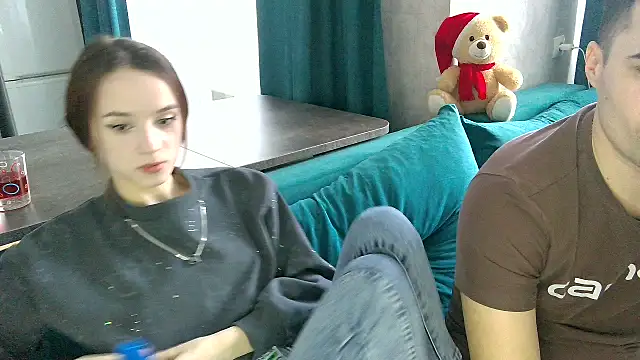 alexnikaaa online show from March 12, 2025, 9:12 am