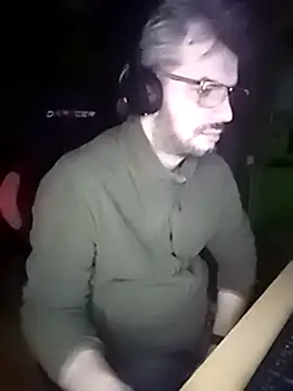 stary-w-kalesonach online show from February 4, 2025, 5:21 am