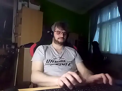 stary-w-kalesonach online show from February 5, 2025, 6:13 am