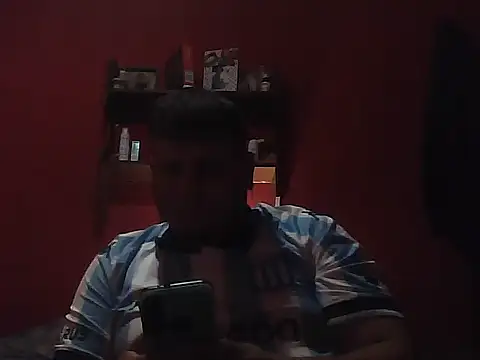 arcepablito32 online show from November 16, 2025, 7:08 pm