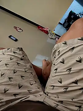 Mumbaigirl17 online show from March 3, 2025, 9:44 am