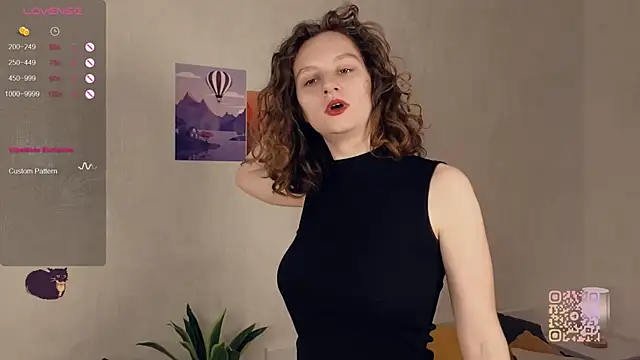 Snapshot of Leya_Curly chatting on September 18, 2025, 2:19 pm Leya Curly online show from September 18, 2025, 2:19 pm