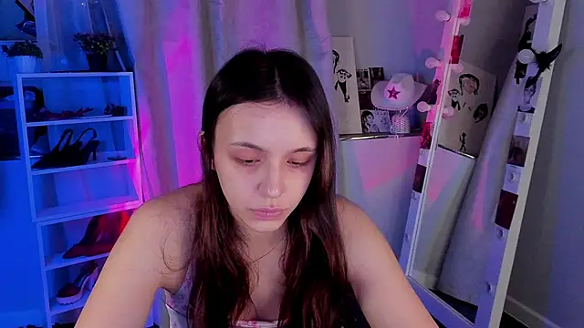 Sahara Shields online show from November 21, 2025, 11:09 am