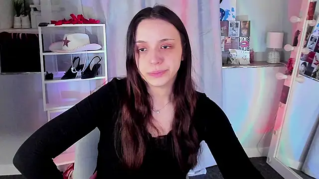 Sahara Shields online show from April 15, 2026, 9:27 am