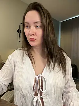 Snapshot of Kiss_My_Body chatting on June 21, 2026, 6:21 pm Kiss My Body online show from June 21, 2026, 6:21 pm