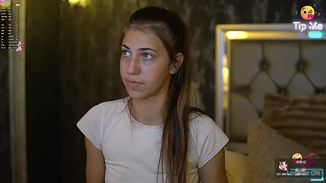 KeylaBlair online show from September 20, 2025, 6:53 pm