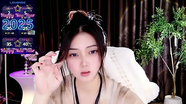 miaomiao-777 online show from January 24, 2025, 1:14 pm