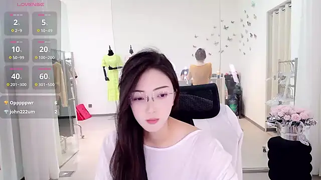 miaomiao-777 online show from July 19, 2026, 3:21 am