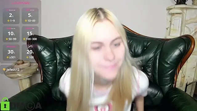 HillEva online show from November 12, 2025, 8:37 am