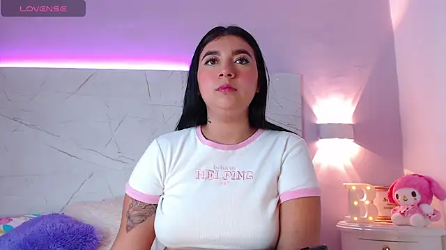 BrianaaTaylor online show from January 25, 2025, 12:05 pm