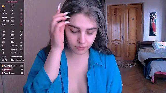  Roselina  online show from January 29, 2025, 7:25 am