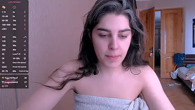  Roselina  online show from February 2, 2025, 7:30 am