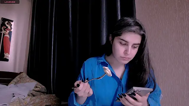  Roselina  online show from February 19, 2025, 8:12 am