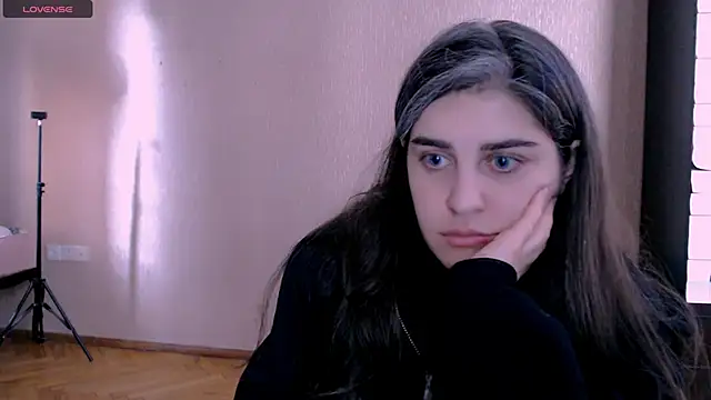  Roselina  online show from October 1, 2025, 6:52 am