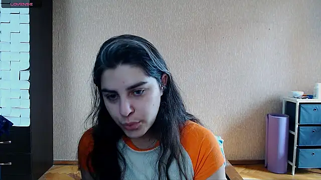  Roselina  online show from March 7, 2026, 7:16 am