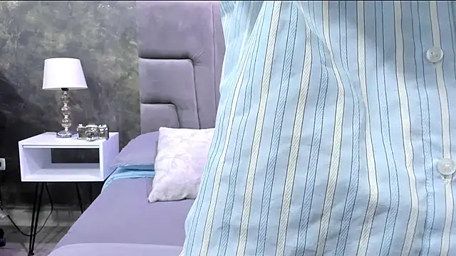 bruce hans online show from September 15, 2025, 11:43 am