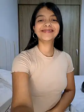 IslaBlaze online show from November 15, 2025, 1:18 pm