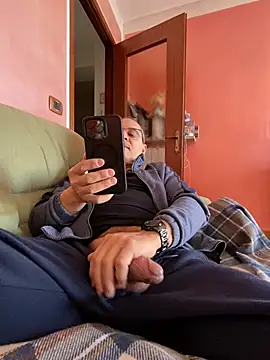 sempreilmio2 online show from February 15, 2025, 10:55 am