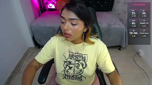 madelein m online show from February 26, 2025, 10:31 pm