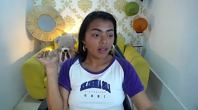 madelein m online show from March 1, 2025, 1:32 am