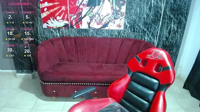 madelein m online show from September 23, 2025, 7:06 pm