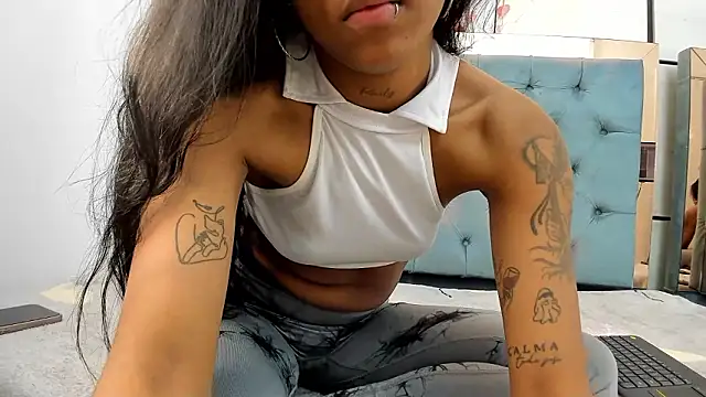 Snapshot of pocahontas_pow chatting on February 11, 2026, 11:15 am pocahontas pow online show from February 11, 2026, 11:15 am